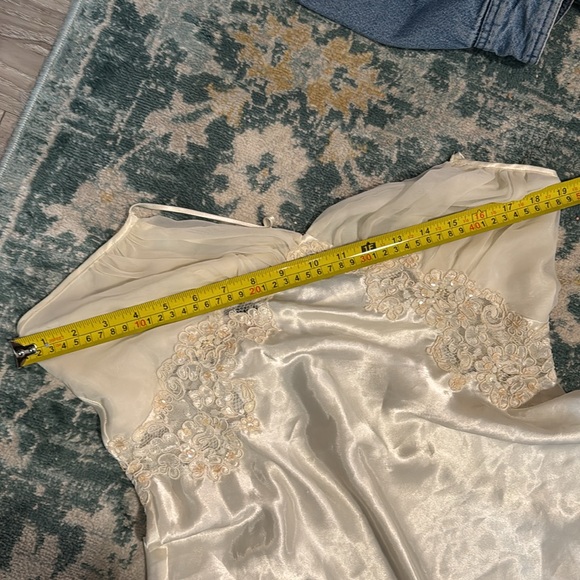 VINTAGE Victoria's Secret beaded short chemise - Picture 8 of 8